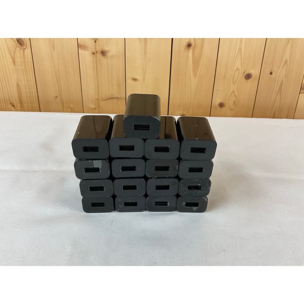 Lot of 17 Amazon Wall Plug FANA7R USB Power Adapter – Black, Pre Owned